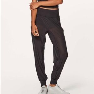 Lululemon SunSetter Mesh Jogger